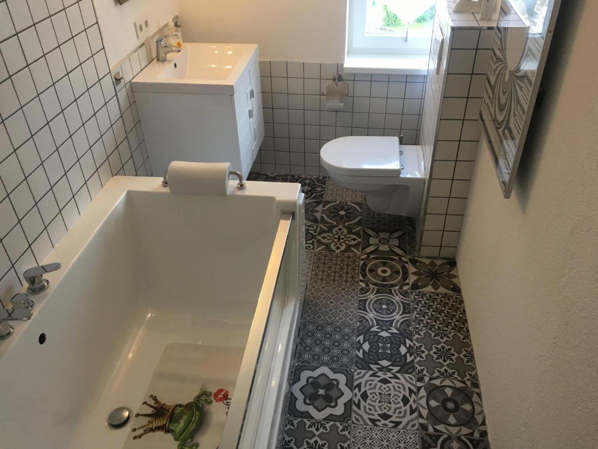 Ferienwohnung Kleiner Kalle Melsungen Exterior foto